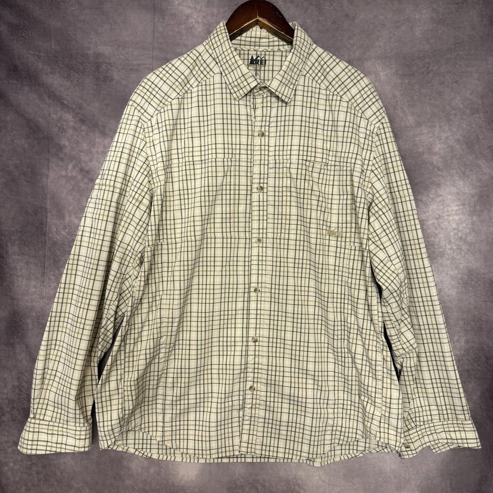 REI Shirt Mens XL Green Plaid Long Sleeve Button Down Vented Hiking Travel